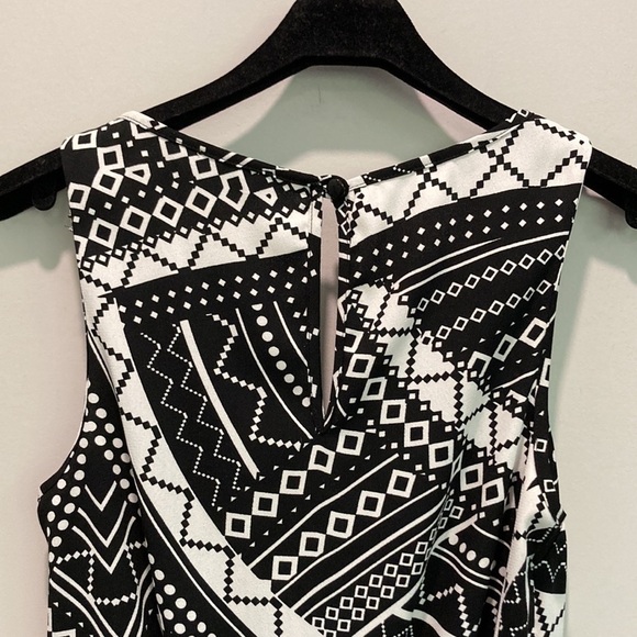 MISS Selfridge black and white Sleeveless jumpsuit - Picture 13 of 17